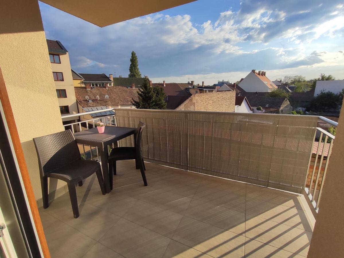 Bajcsy Apartment Debrecen Exterior photo